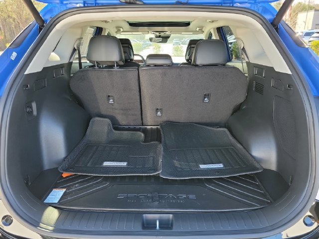 New 2026 Kia Sportage SX AWD/4WD image 9