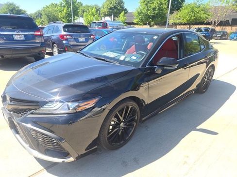 Used 2023 Toyota Camry XSE w/ Navigation Package image 6