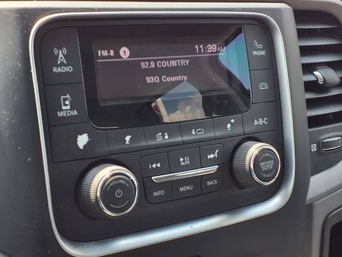 Used 2018 RAM 1500 Tradesman RWD image 20
