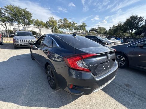 Used 2021 Honda Civic EX image 4