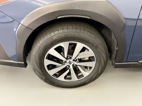Used 2024 Subaru Outback Premium image 11