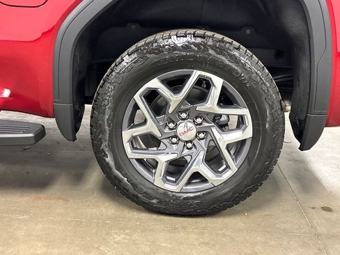 New 2026 GMC Sierra 1500 SLT w/ SLT Premium Plus Package AWD/4WD image 13