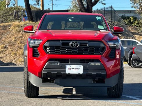 New 2025 Toyota Tacoma TRD Off-Road image 7