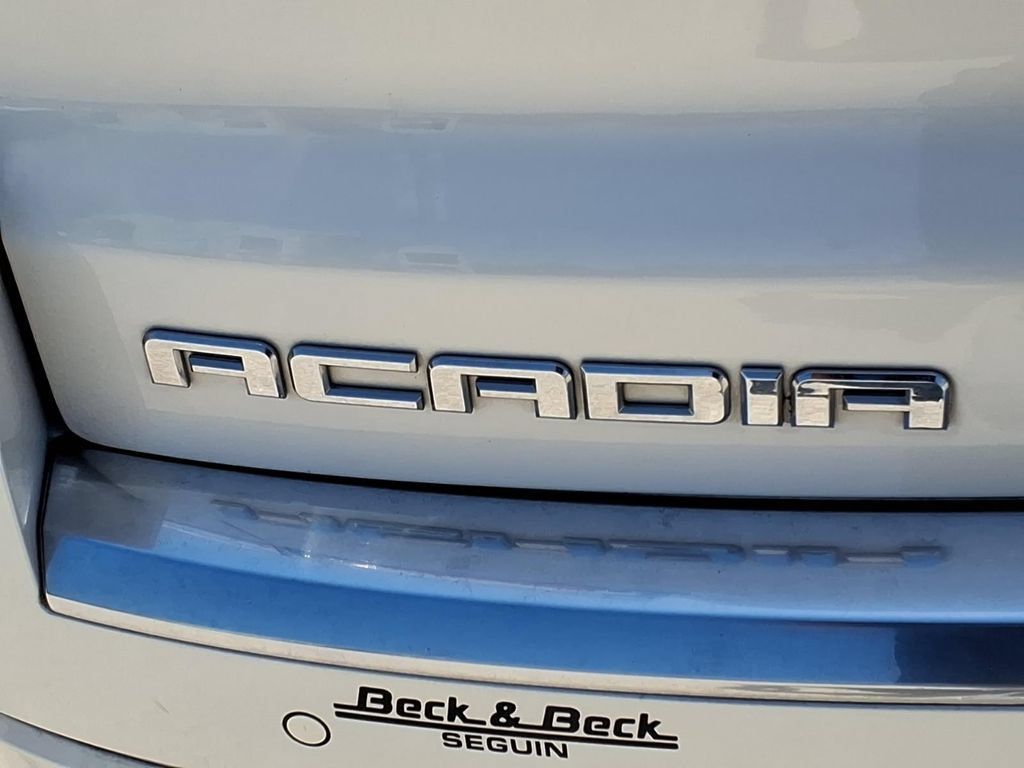 Used 2015 GMC Acadia Denali FWD image 11