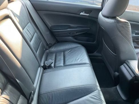 Used 2011 Honda Accord SE image 4
