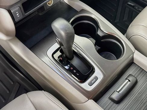 Used 2017 Honda Pilot EX-L image 17