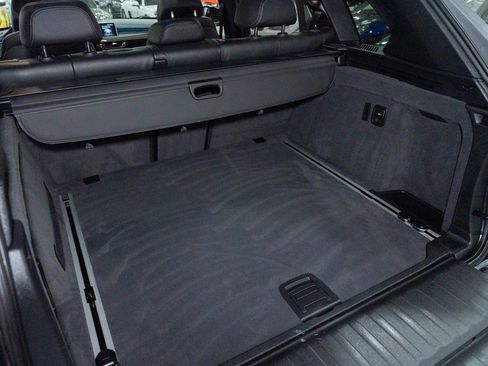 Used 2018 BMW X5 xDrive50i w/ M Sport Package image 30