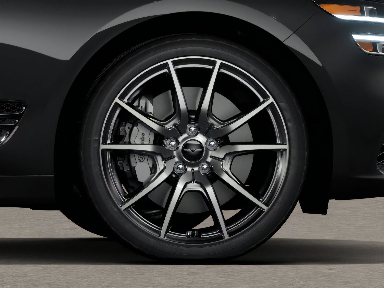 New 2026 Genesis G70 2.5T RWD image 8