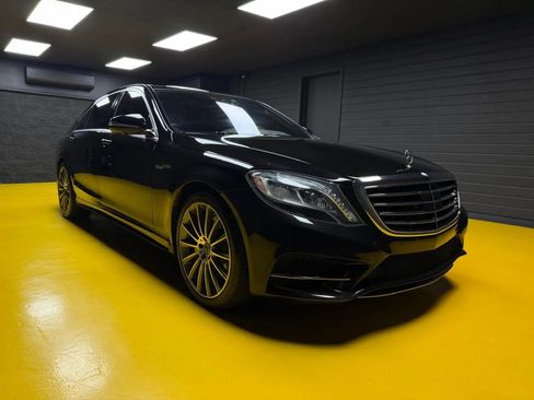 Used 2017 Mercedes-Benz S 550 4MATIC Sedan image 3
