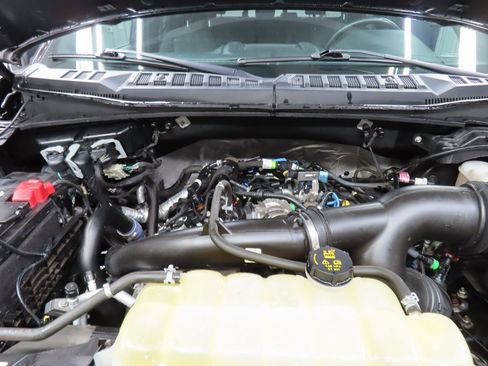 Used 2019 Ford F150 XLT w/ Equipment Group 302A Luxury image 23