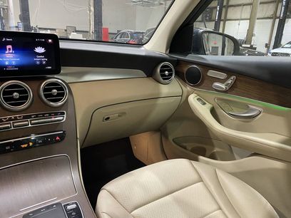 Used 2022 Mercedes-Benz GLC 300 4MATIC w/ Premium Package Lite