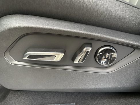 New 2026 Acura MDX SH-AWD image 21