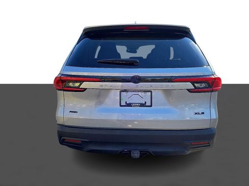 Used 2024 Toyota Grand Highlander XLE image 5