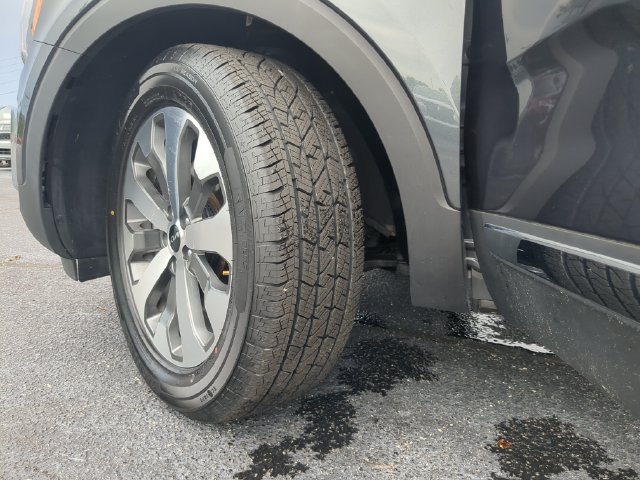 Used 2022 Kia Telluride EX w/ EX Premium Package FWD image 37
