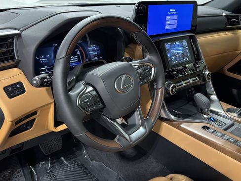 New 2026 Lexus LX 700h Luxury AWD/4WD image 31