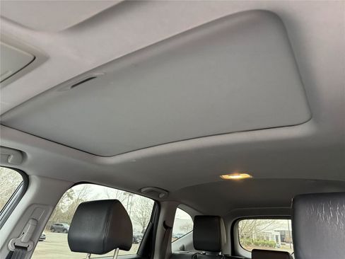 Used 2020 Honda CR-V EX-L image 22