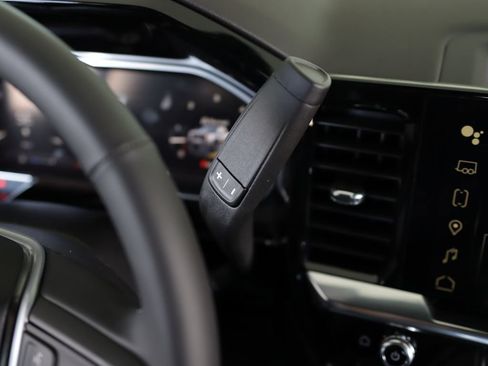 New 2026 GMC Sierra 2500 SLT w/ SLT Premium Package image 19