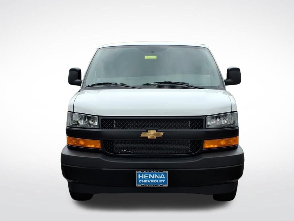 New 2026 Chevrolet Express 3500 Extended w/ Driver Convenience Package RWD image 9