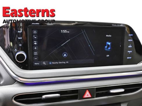 Used 2021 Hyundai Sonata Limited w/ Winter Weather Package FWD image 18