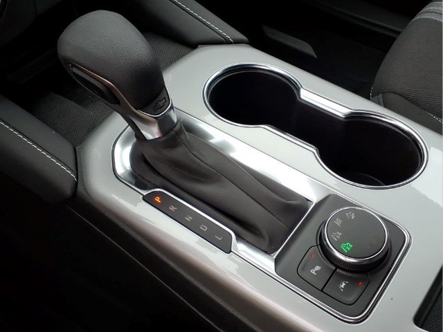 New 2026 Chevrolet Blazer LT w/ Convenience Package AWD/4WD image 8