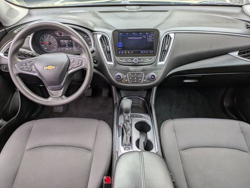 Used 2023 Chevrolet Malibu LT FWD image 14