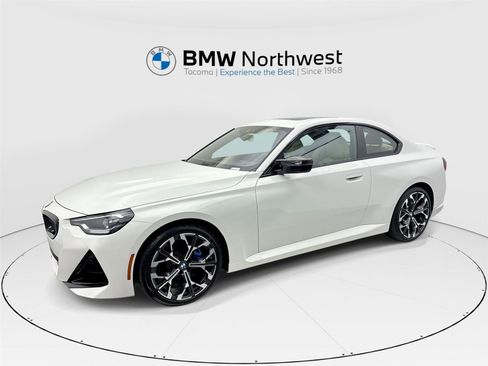 Used 2025 BMW M240i xDrive Coupe image 1