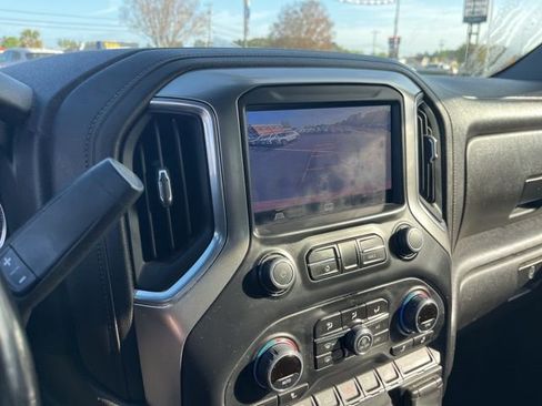 Used 2022 Chevrolet Silverado 1500 LT Trail Boss w/ Convenience Package II AWD/4WD image 25