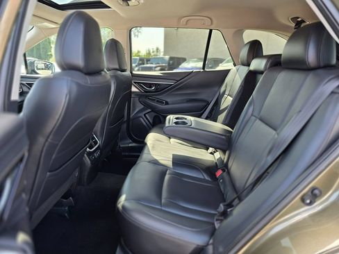 Used 2022 Subaru Outback Limited image 20