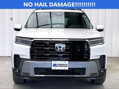 New 2026 Honda Pilot Elite image 3
