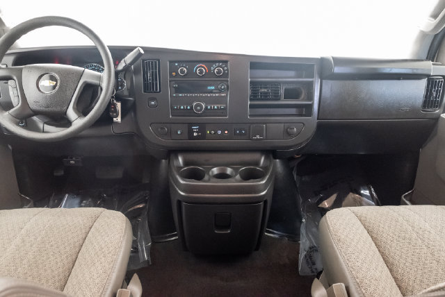 Used 2025 Chevrolet Express 3500 LT w/ LT Preferred Equipment Group RWD image 21