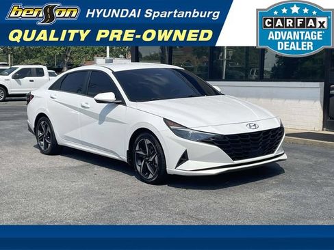 Used 2023 Hyundai Elantra SEL w/ Convenience Package FWD image 1