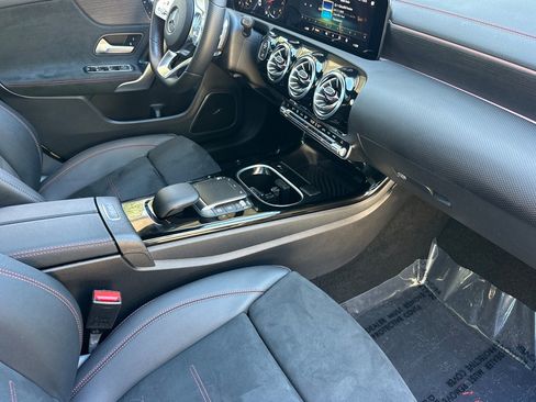 Certified 2023 Mercedes-Benz CLA 250 image 32