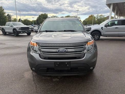 Used 2014 Ford Explorer Limited w/ Equipment Group 301A AWD/4WD image 8