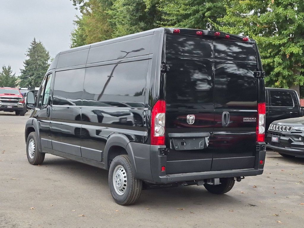 New 2027 RAM ProMaster 2500 w/ Convenience Group FWD image 5