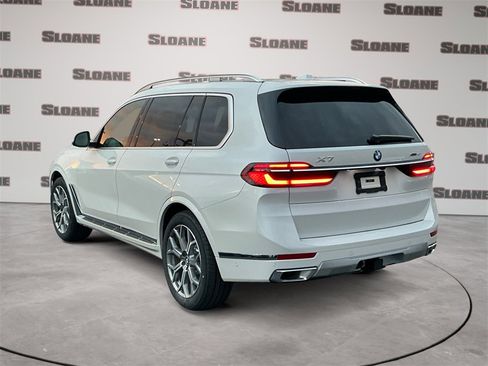 New 2026 BMW X7 xDrive40i image 3