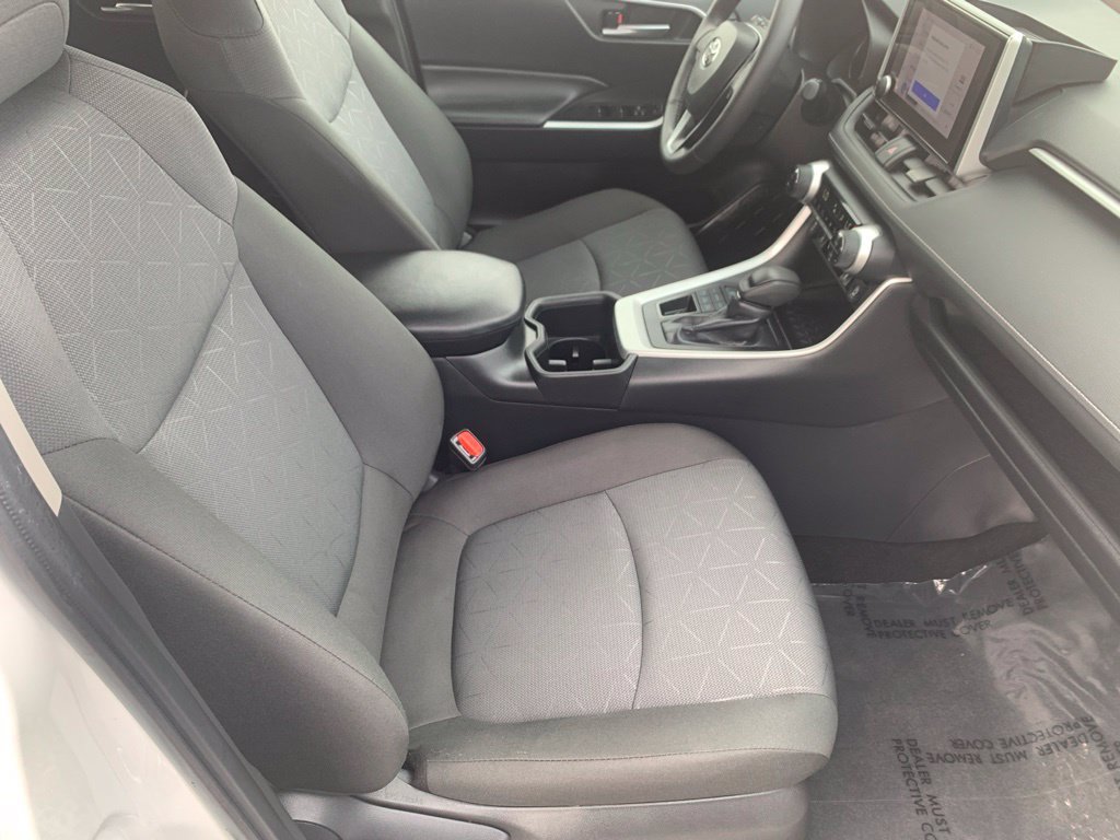 Used 2024 Toyota RAV4 XLE w/ Weather Package AWD/4WD image 21