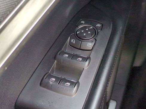 Used 2017 Lincoln MKX Premiere image 23