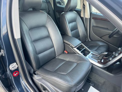 Used 2015 Volvo XC70 3.2 Premier Plus image 19