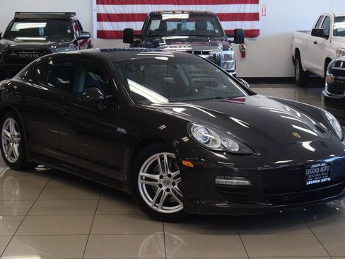 Used 2012 Porsche Panamera 4 image 2