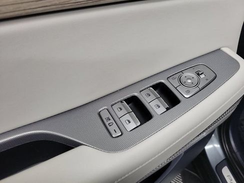 Used 2022 Hyundai Palisade Limited FWD image 23