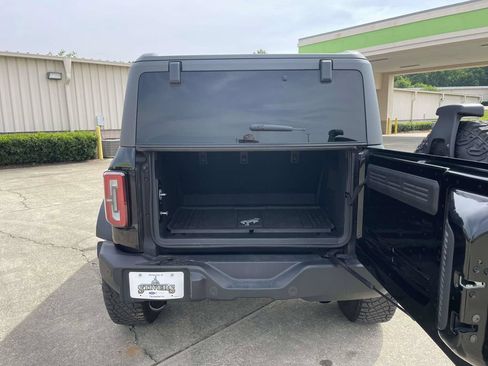 Used 2024 Ford Bronco Wildtrak AWD/4WD image 10
