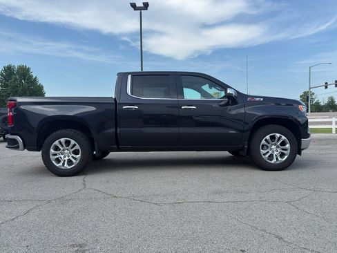 Used 2024 Chevrolet Silverado 1500 LTZ w/ LTZ Premium Package AWD/4WD image 6