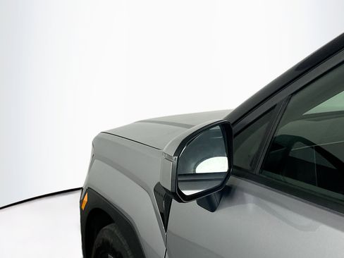 Used 2025 Hyundai Santa Fe SEL image 16