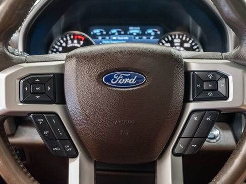 Used 2018 Ford F150 King Ranch w/ Equipment Group 601A Luxury AWD/4WD image 11