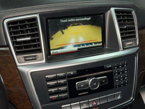 Used 2014 Mercedes-Benz GL 450 GL 450 4MATIC Sport Utility 4D image 54