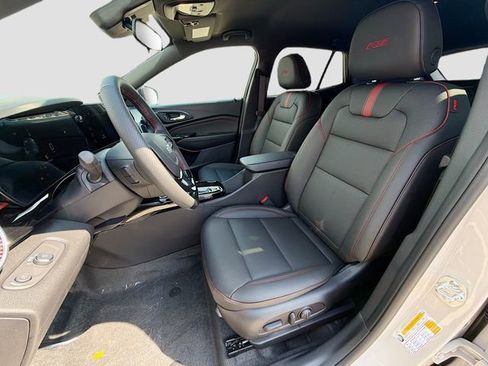 New 2026 Chevrolet Trax RS w/ Driver Confidence Package FWD image 22