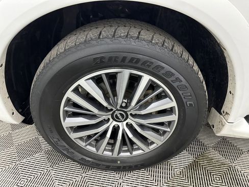 Used 2023 Nissan Armada SL RWD image 13