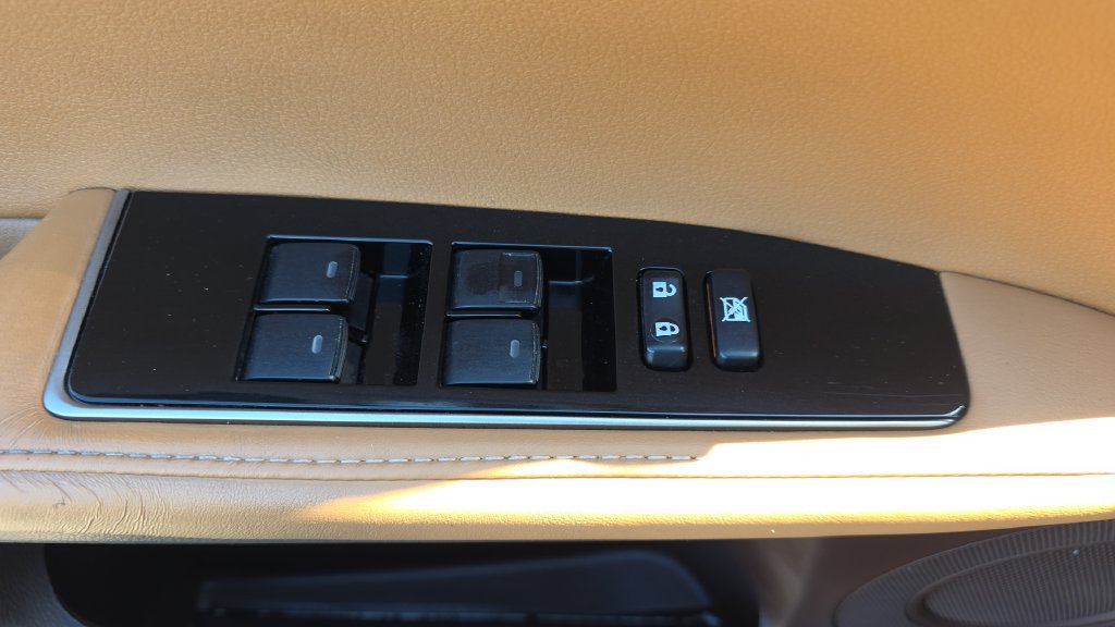 Used 2017 Lexus ES 350 w/ Accessory Package 2 FWD image 11