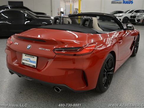 Used 2019 BMW Z4 sDrive30i w/ M Sport Package image 10