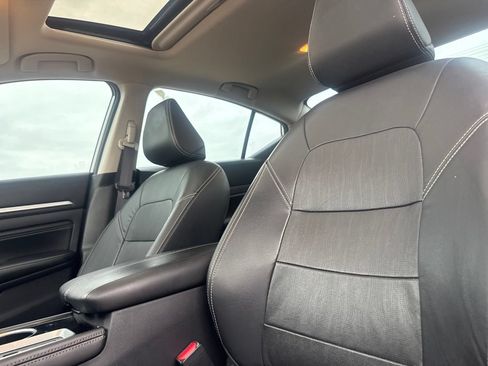 Certified 2022 Nissan Altima 2.5 SL FWD image 38